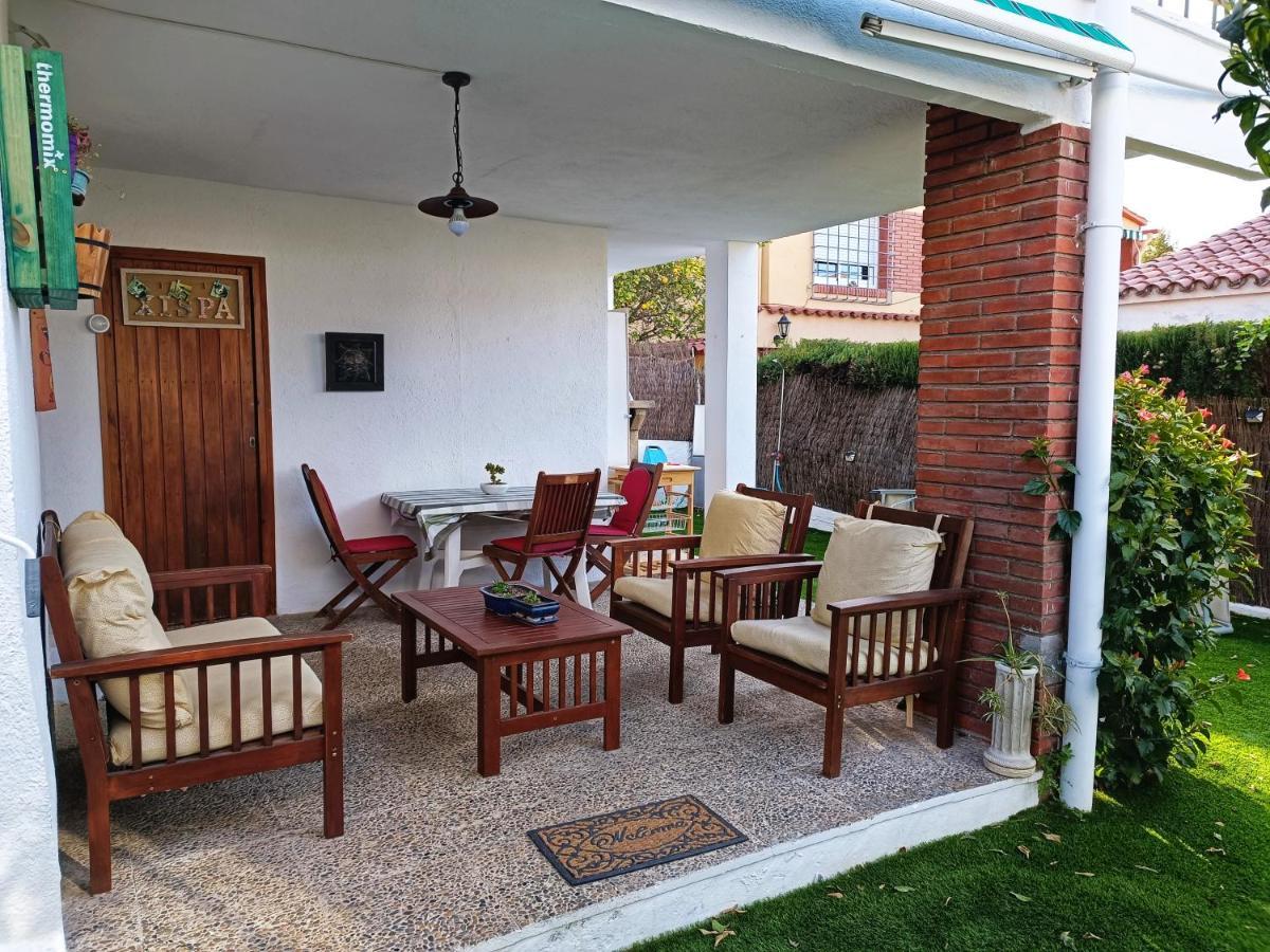 Apartamento En Planta Baja Pineda de Mar Exterior foto