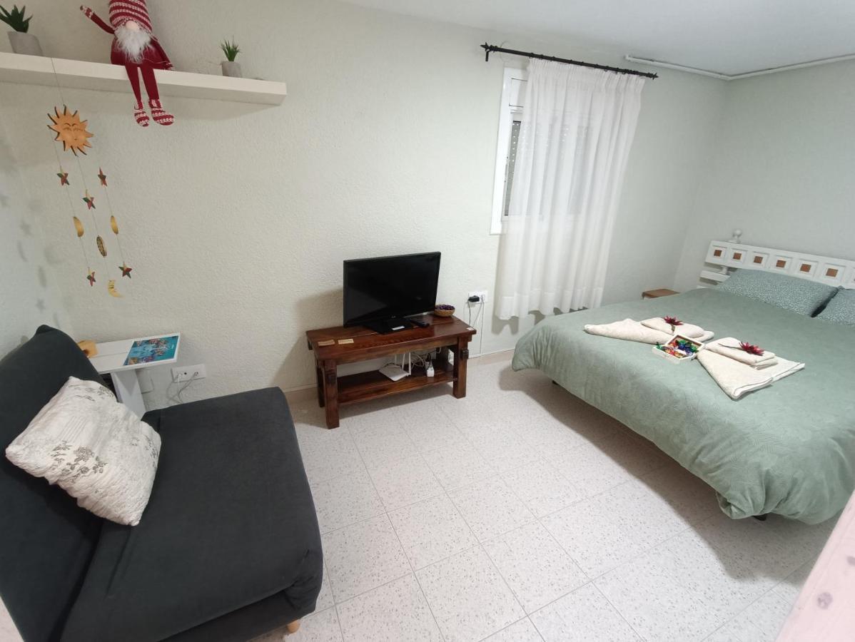 Apartamento En Planta Baja Pineda de Mar Exterior foto